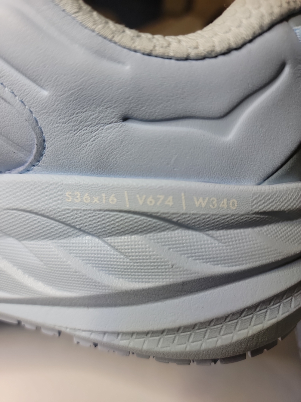 Hoka One One BONDI SR SZ 7.5 - Picture 10 of 10
